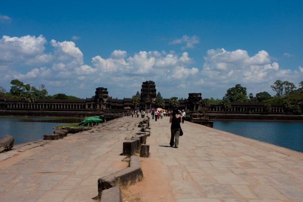 Walkway leading up to Angkor Wat