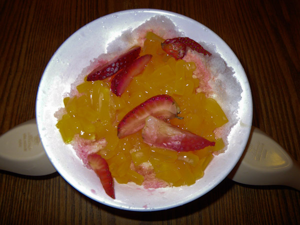 Mango and strawberry dessert- yum!