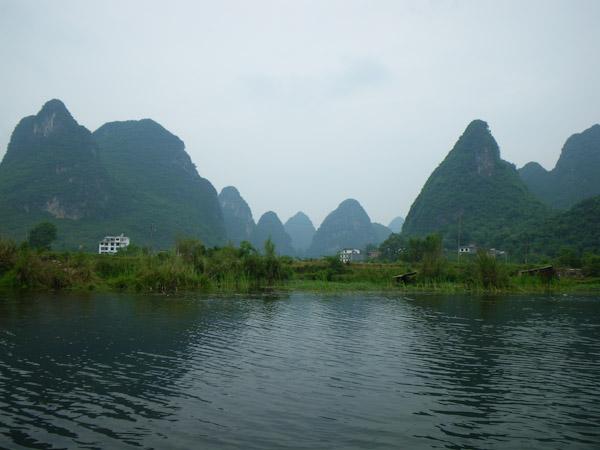 Beautiful Scenery along the Yulong River
