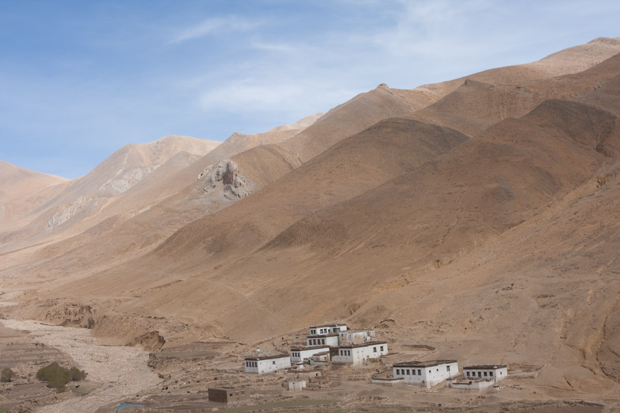 Tibetan Houses on the Way to Qomolangma