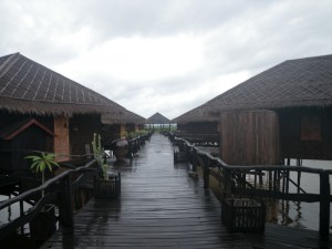 Pathway to the Bungalows at Shwe Inn Tha